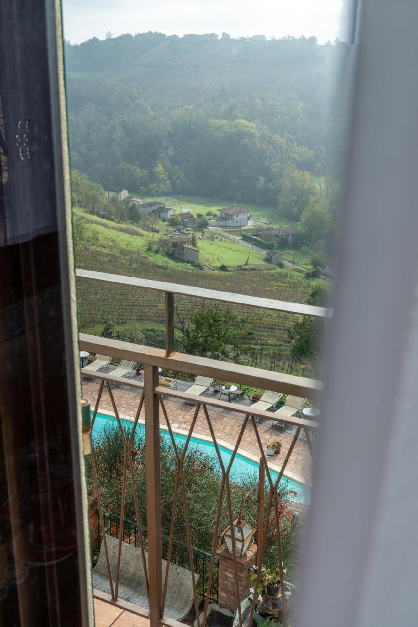 Villa Borgo Santuletta à Santa Giuletta Extérieur photo
